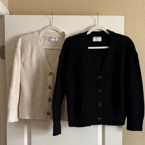 Old Navy Sweaters - Old Navy Women's Black and Cream Cardigan Set